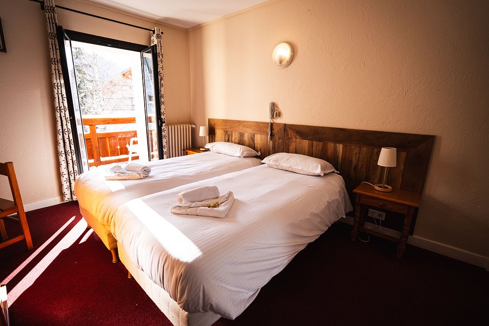 TWIN ROOM  - BALCONY [2 PEOPLE]