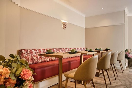 Arrive three days early in Paris - Private Room- June 25, 2026