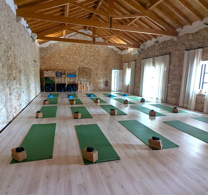 YogaStudioCropped