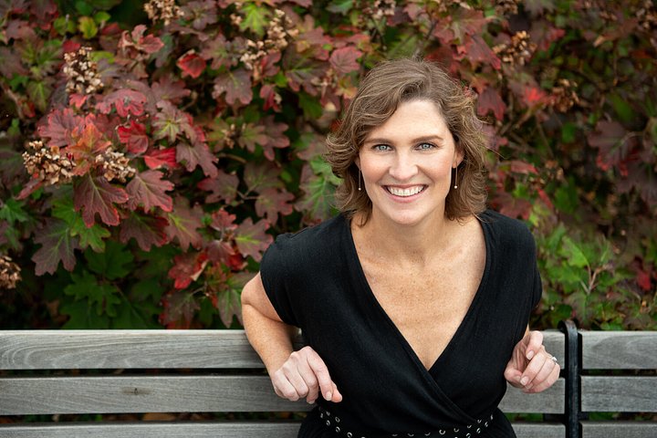 20201021_KatherineThomasPersonalBrandingSessionOct20_22346Edit