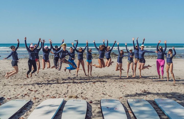 AWAprivategroupsurfretreatsantateresacostarica3