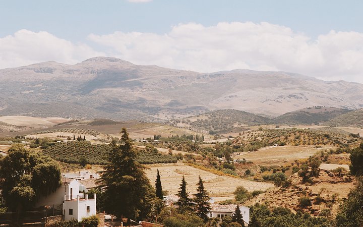 malagacountryside_LQ