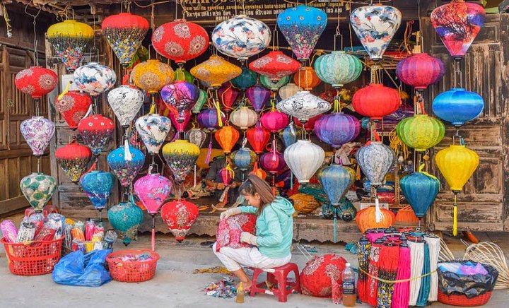 hoianlanterncoloful