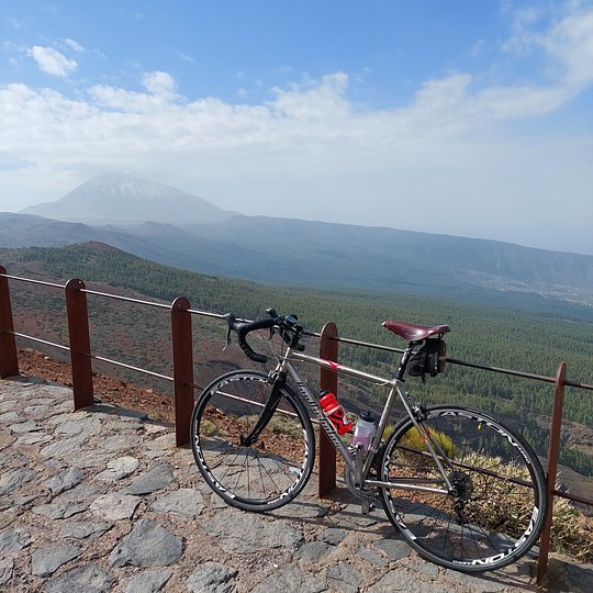 Road Bike Hire