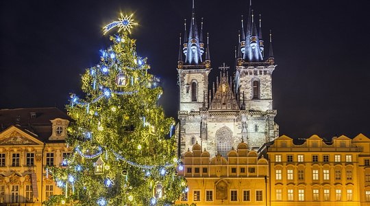 The Christmas Markets of Saxony and Prague 