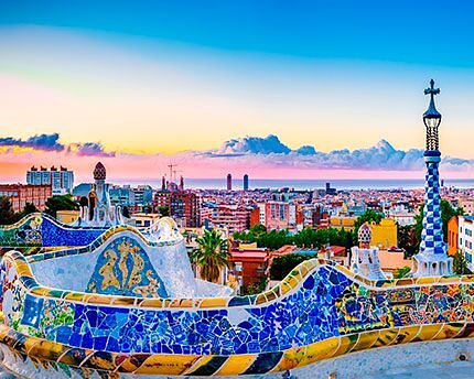 Explore Park Güell, the garden shaped by Gaudí