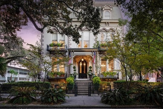  Hamilton-Turner Inn