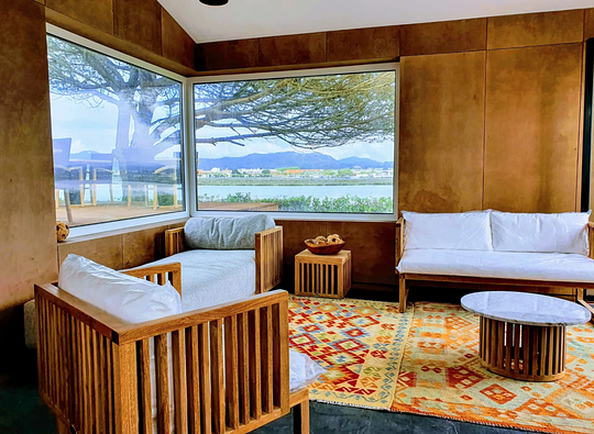 GARDEN ROOM