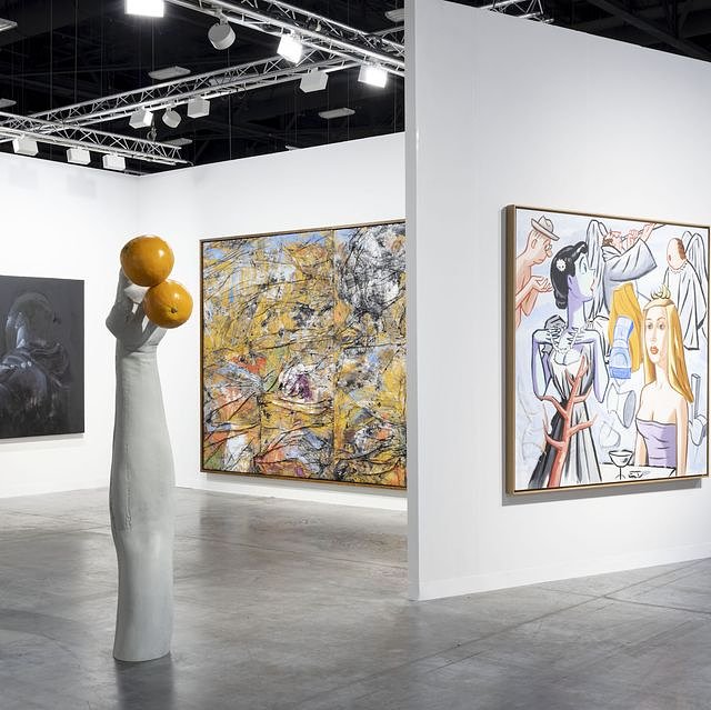 artbaselmiamibeach2021install07hr11638394788
