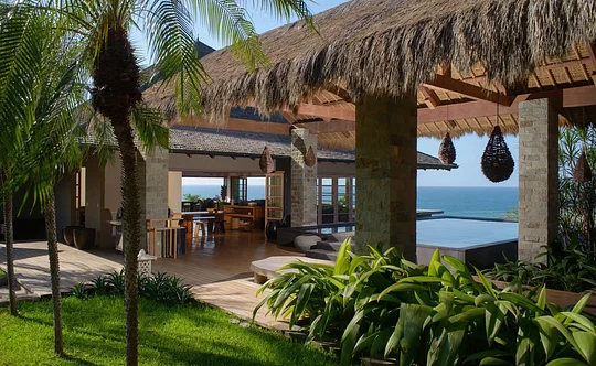 Surf-Town Setting in Tamarindo