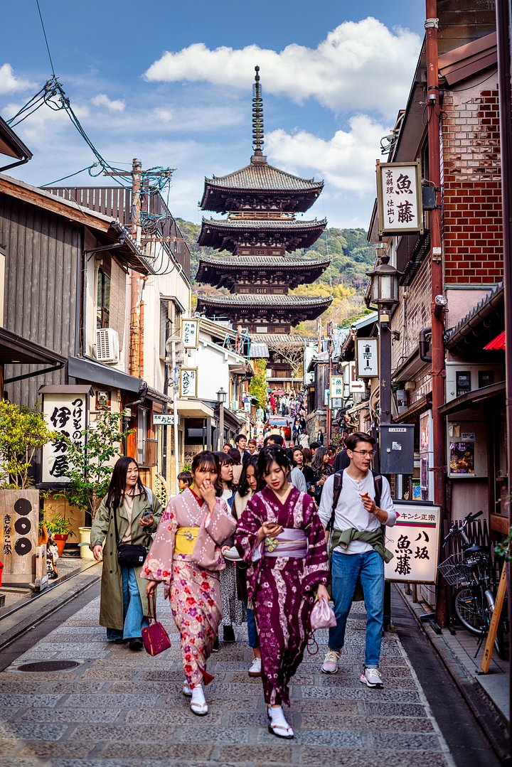 iStock1385408739