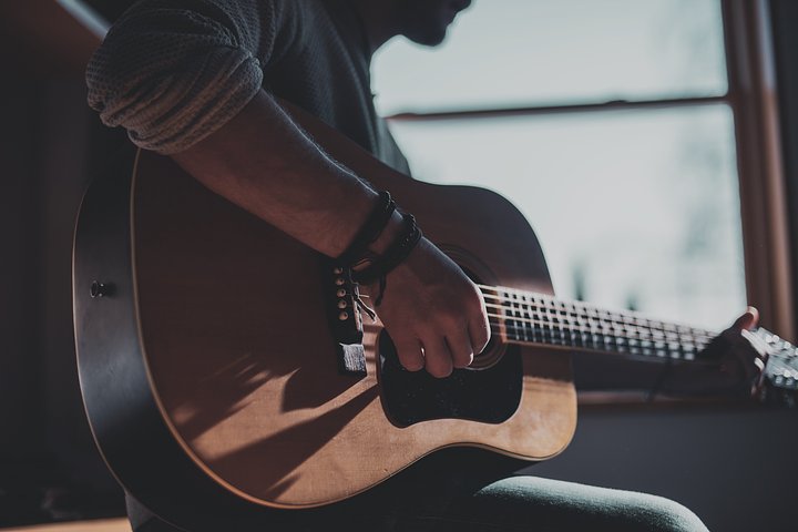 jacekdylaghUHzaiAHuUcunsplash