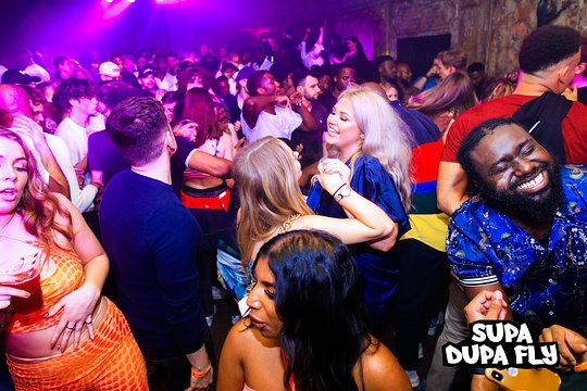 £12 BEFORE 10.30PM ENTRY