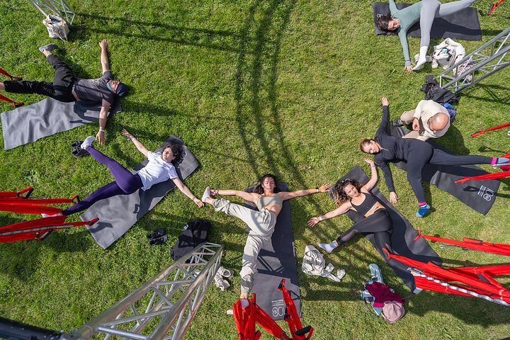 AIR YOGA with Mircea Nicoara 