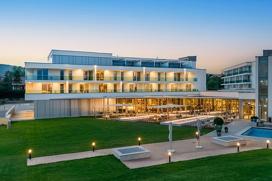 Vinifera Wine & Spa