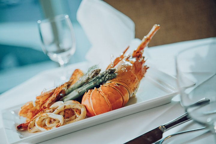 In-House Restaurants
