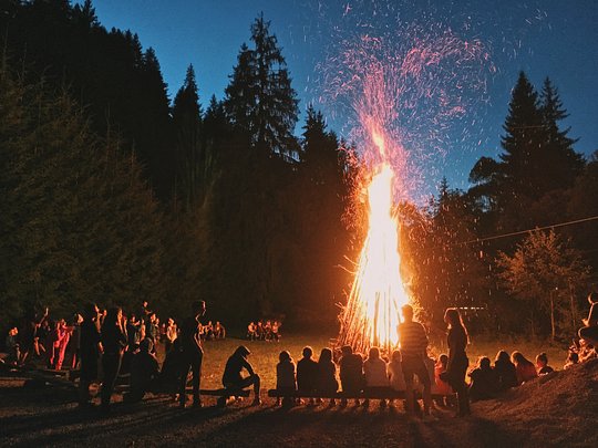 FRIDAY NIGHT BONFIRE