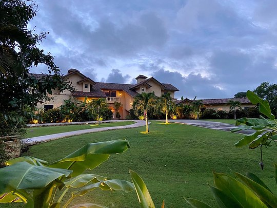 Boutique Retreat to Remote Coastal Panama