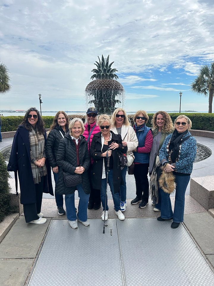 groupshotatfountain