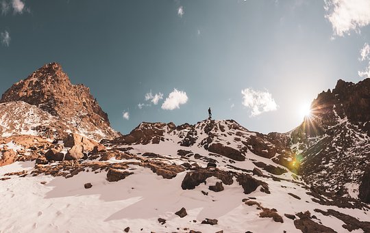 Climb te highest mountain of North Africa