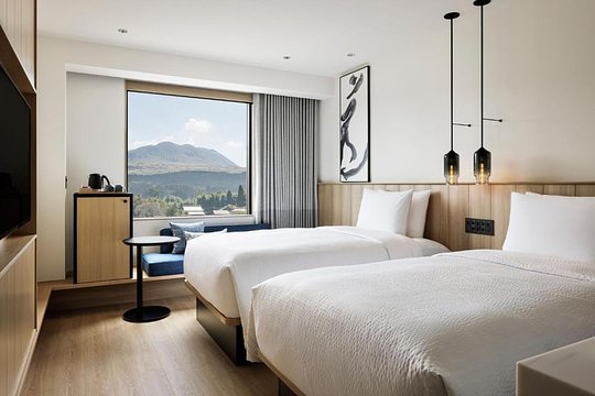 Base Trip - Shared Room 