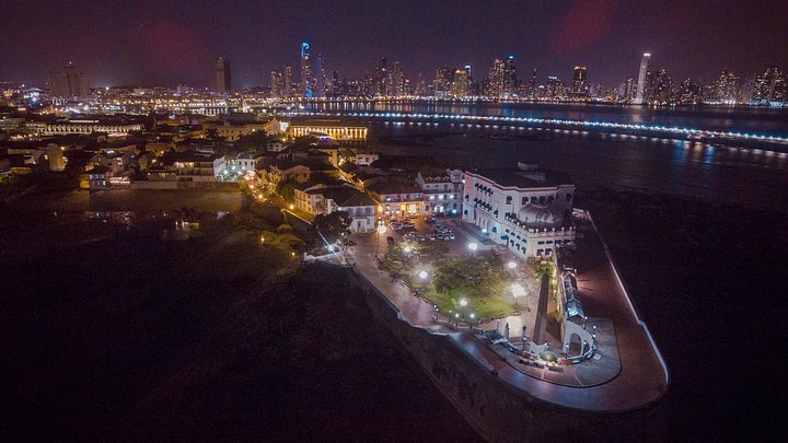 CascoNight1
