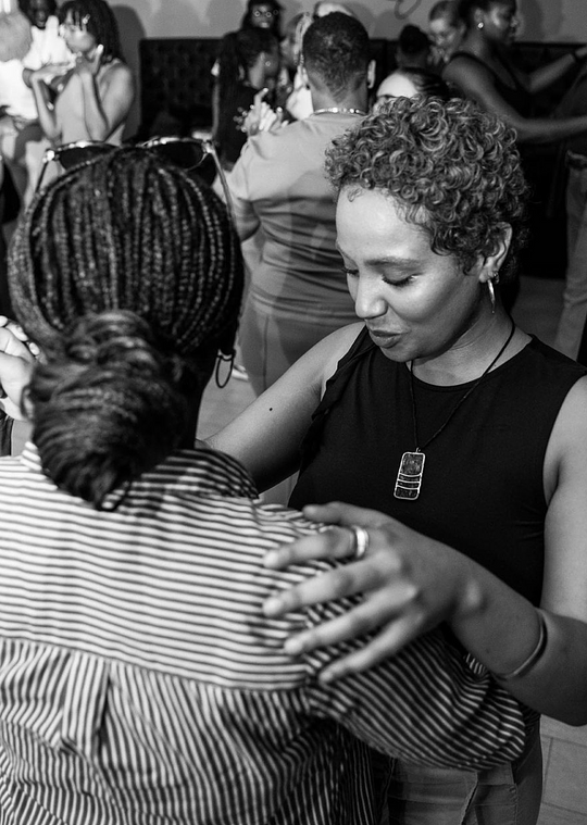  Free Kizomba Class with The Blacker The Berry Project (10pm - 11pm)