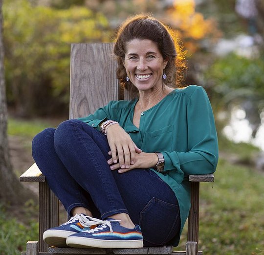 Nicole LaFon, E-RYT 500, Co-Leader + Co-Teacher 
