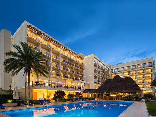 Arrive one day early in Kigali