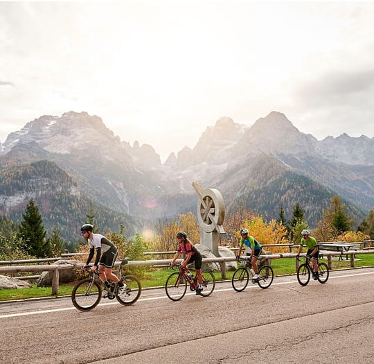 Improve your riding skills in an exclusive environment