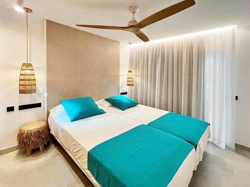 VILLA 12 (SINGLE BEDS)