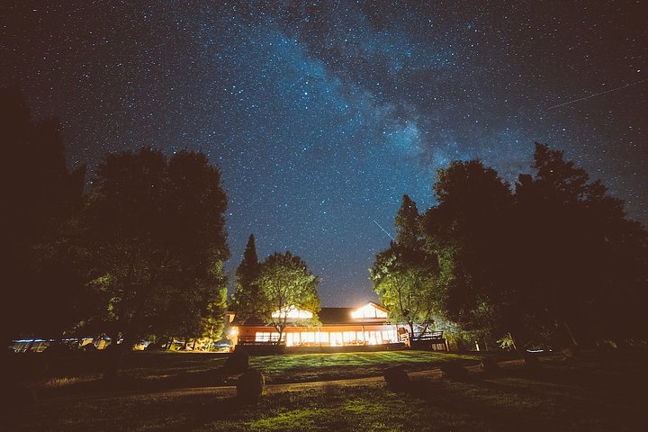 AmazonUnsettledlodges