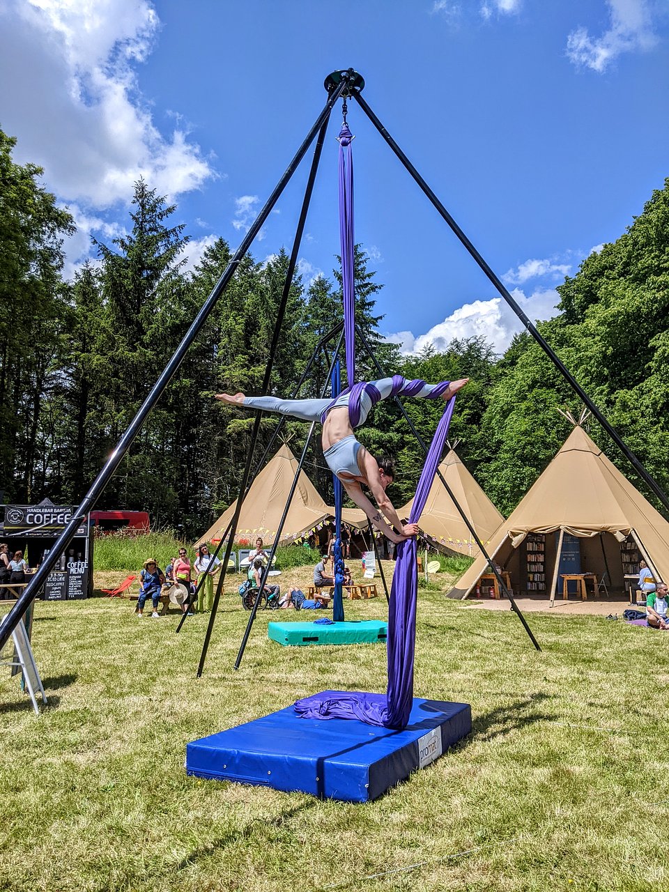 Aerial Yoga - Soul Space 