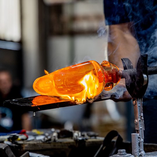 Witness glassmaking artistry at Rückl Glass Factory