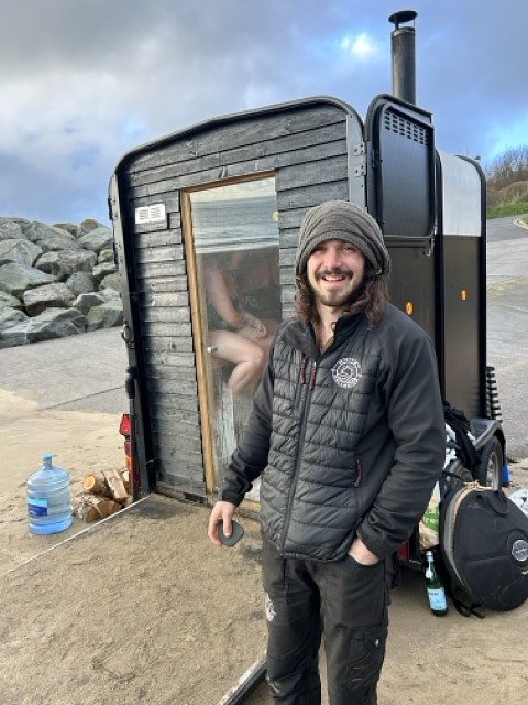 samrunswickhorseboxMedium
