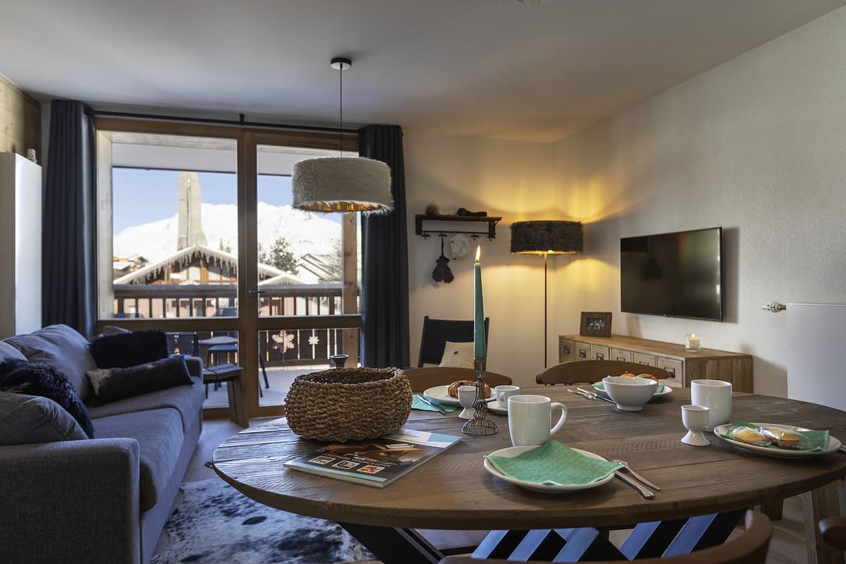 neigeetsoleillesdeuxalpesselfcateredapartmentsmreyboz1bedroomalcove64