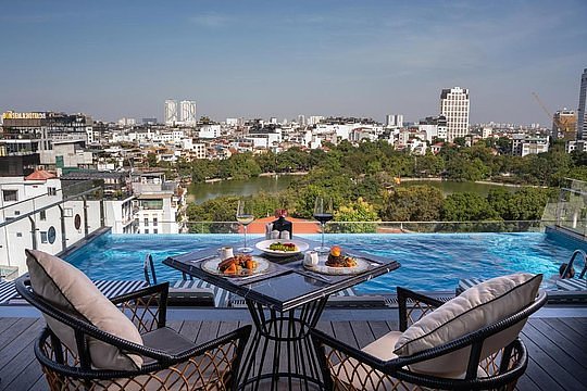 The Oriental Jade Hotel & Spa 