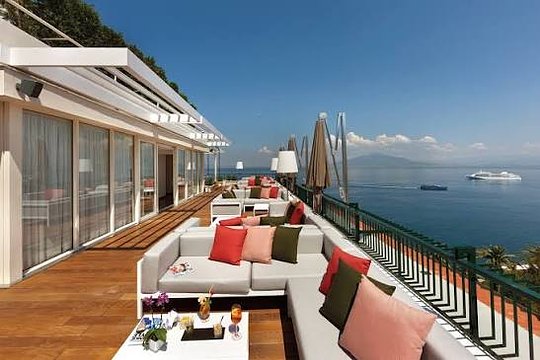 Arrive May 16 in Sorrento - Private Room 