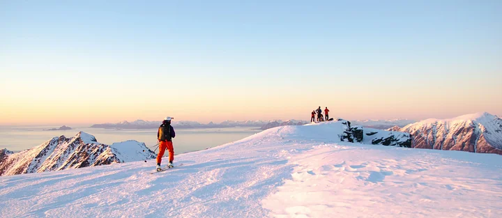 kookoo_travelnorway_ski_touring