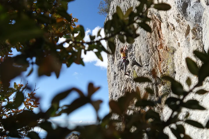 kookoo_climb_catalonia_climbing_motrebei_39