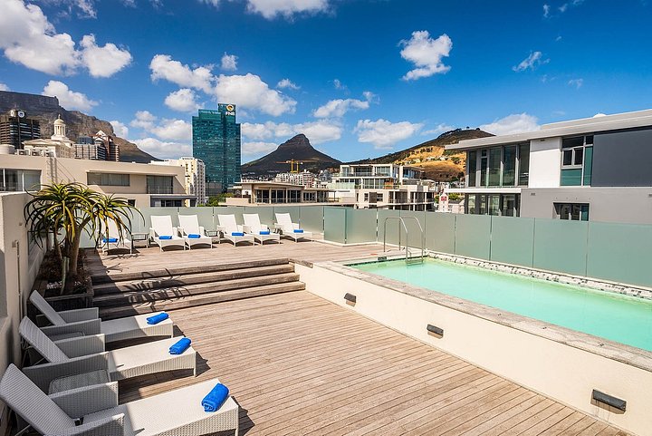 rooftoppool