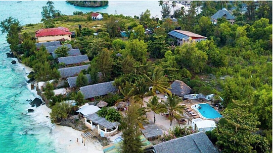 Seasons Lodge (Extra) - Days 6 -9