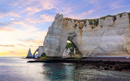 Take an exhilarating walk through legendary Etretat, led by an expert on its ecology, history, flora and fauna