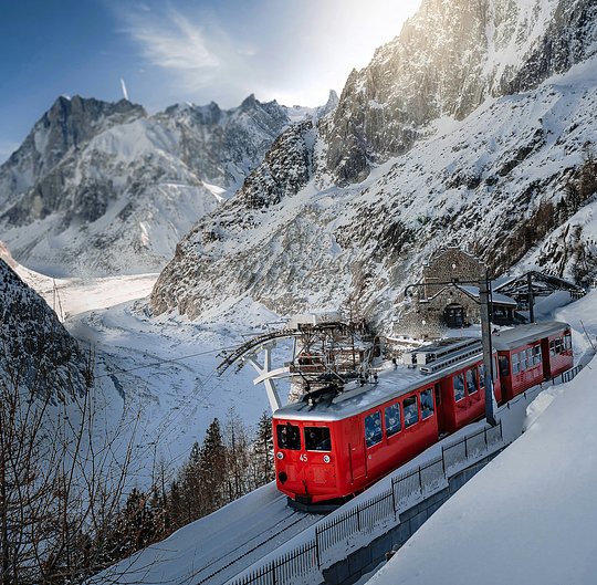 Transport in/out Chamonix and around