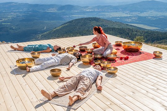 Partake in a variety of sound Healing Sessions with Expert Sarah Sundari