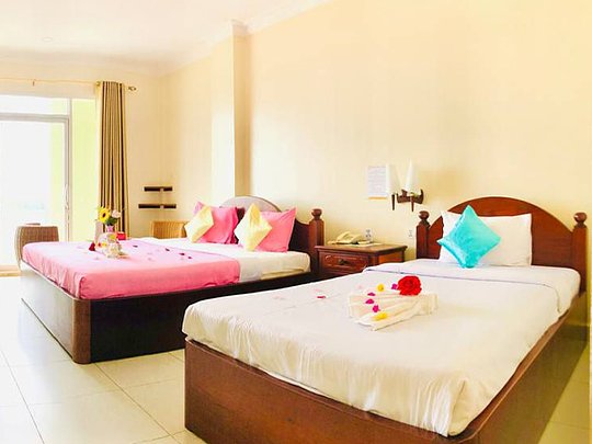 Four Rivers Hotel