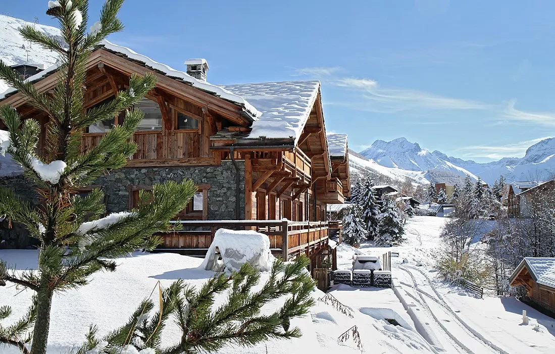 tmpDE8E_locationskideuxalpeschaletlelys1.jpg