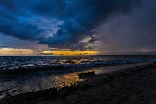 6pm