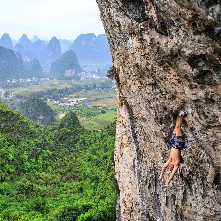 kookoo_climb_climbing_backpackers_7