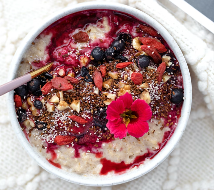 RedandblackfoodinwhiteceramicbowlphotoFreeMunchenImageonUnsplash1